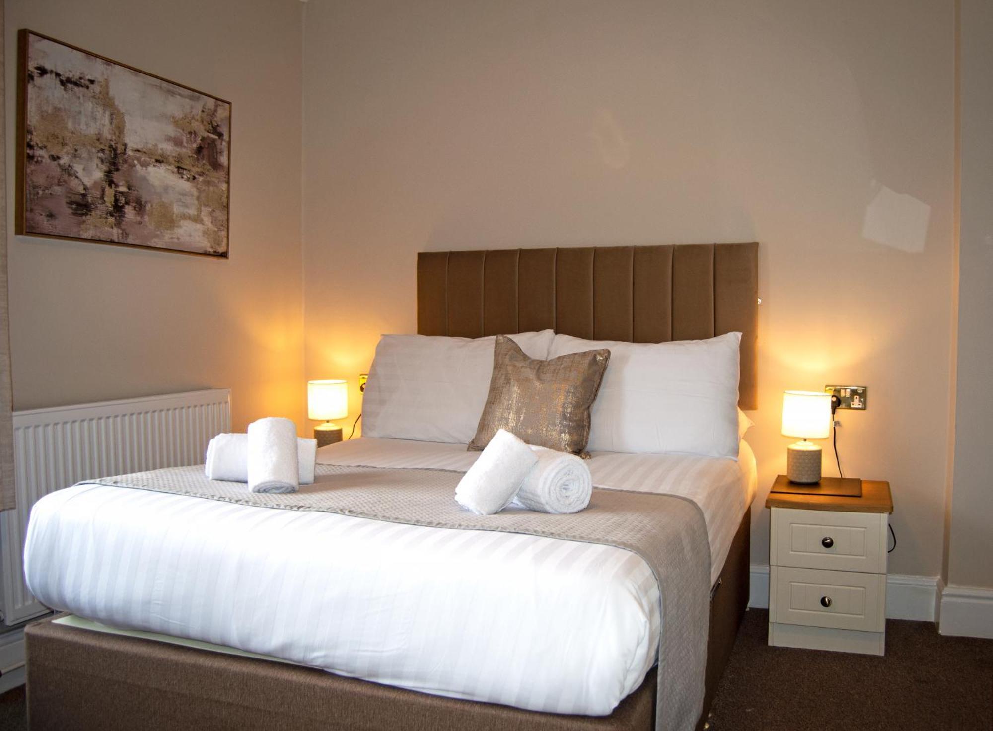 Hotel No5, Beachfront With Free Private Car Park Llandudno Eksteriør billede