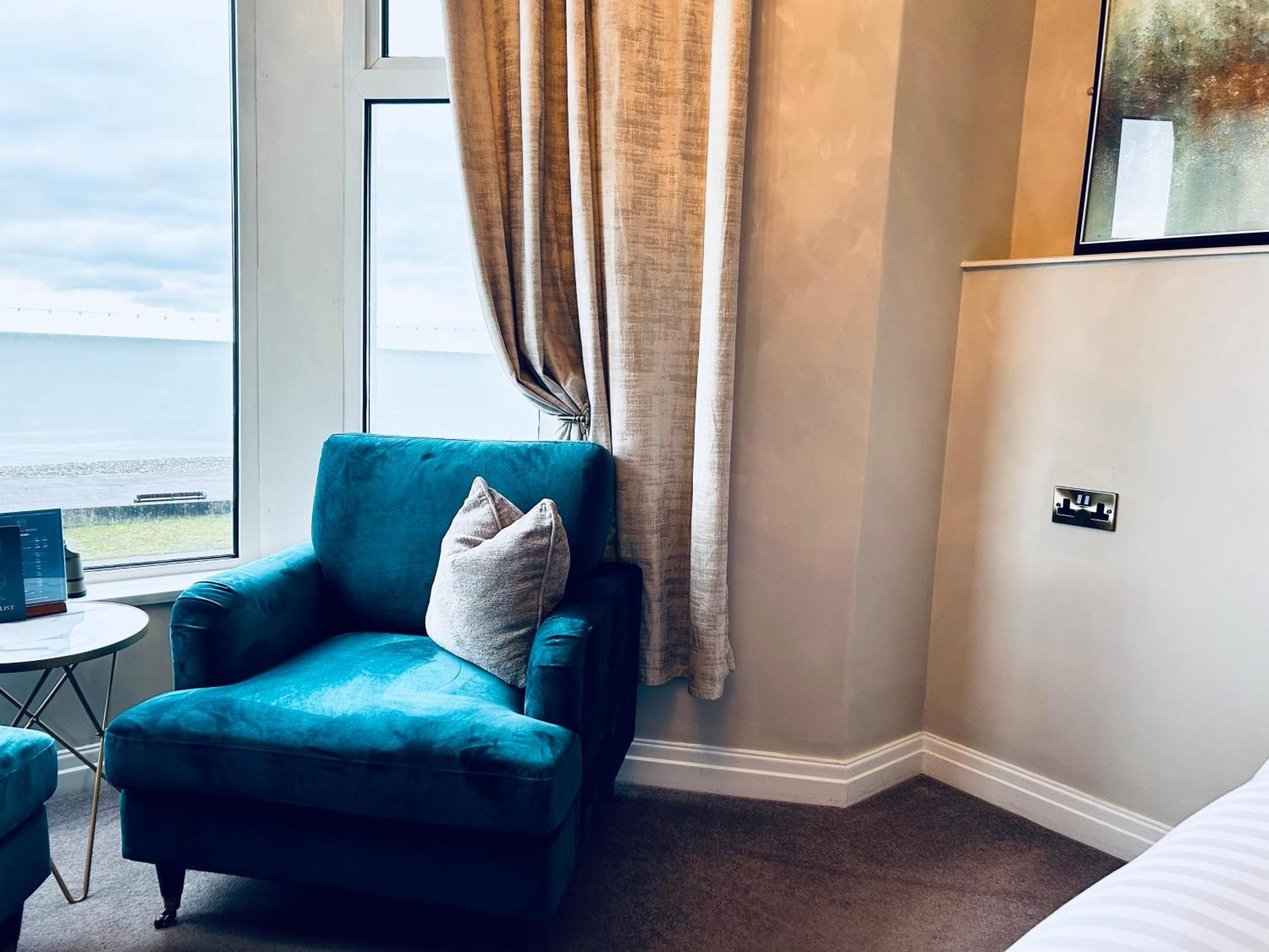 Hotel No5, Beachfront With Free Private Car Park Llandudno Eksteriør billede